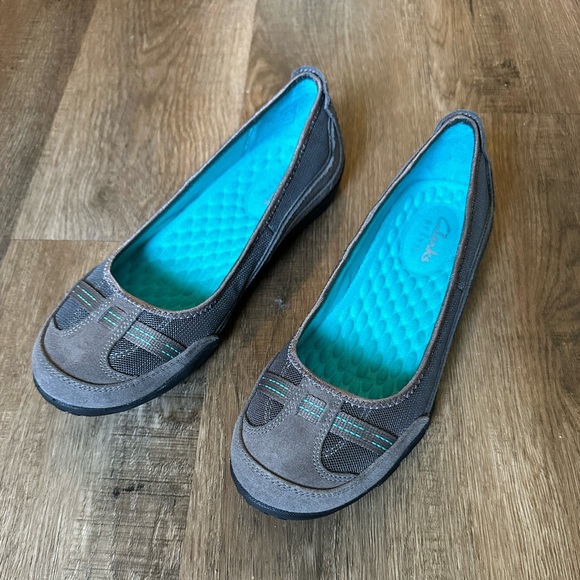 Clarks Shoes - Privo by Clarks Slip-On Flats Comfort Shoes Womens 7.5 M Gray.